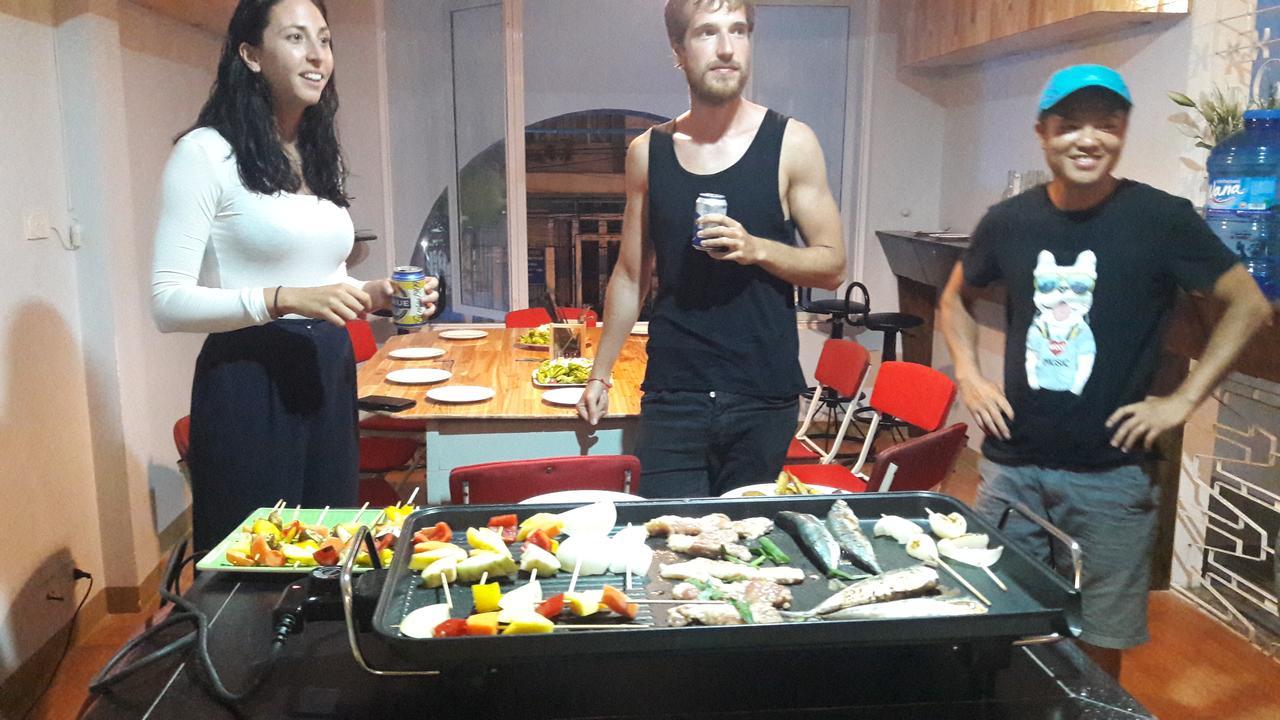 Hi Da Nang Beach Hostel グーハインソン区 エクステリア 写真
