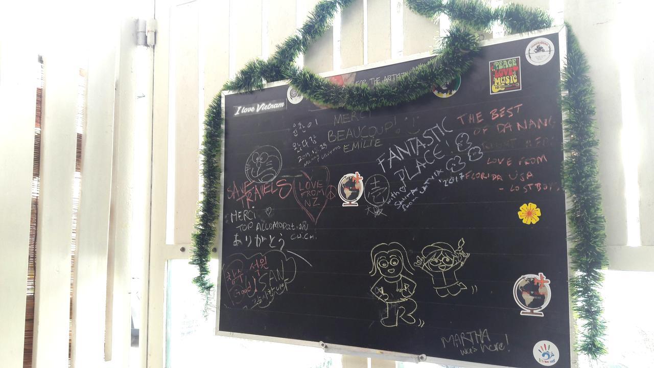 Hi Da Nang Beach Hostel グーハインソン区 エクステリア 写真